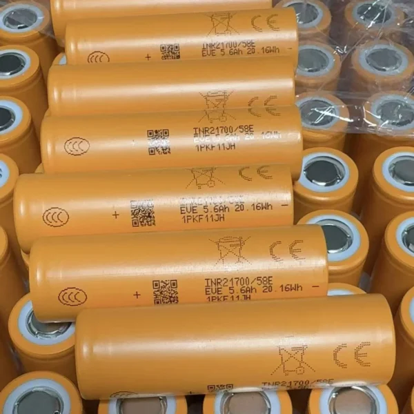 Product image: EVE INR21700-58E 3.7V 5800mAh Battery Cell