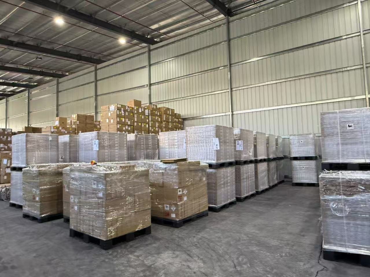 Samsung 50S goods prepared for shipment at the Hong Kong warehouse